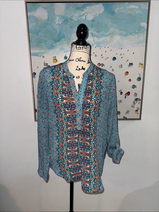 Tops - Nicky Hilton x Tolani V-Neck Button Top in Teal & wMulticolor